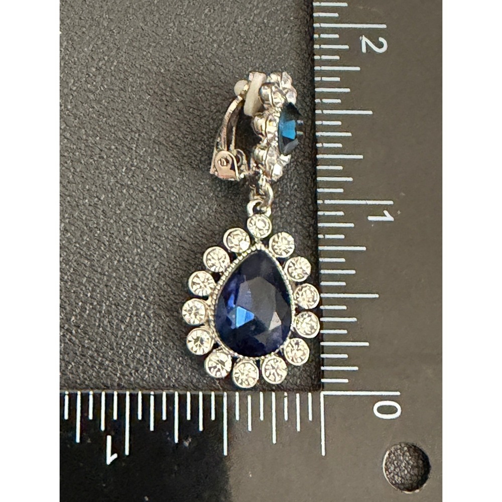 Tahari Earrings Lot of 4 Pair Clip Ons Rhinestone Drop Dangle Red Blue Yellow - Picture 7 of 9
